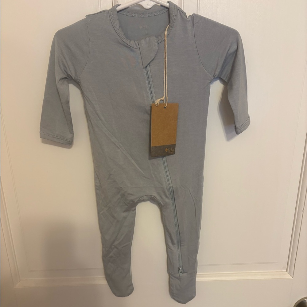 Kyte BABY Soft Zippered Footie in Fog 3-6 months NWT